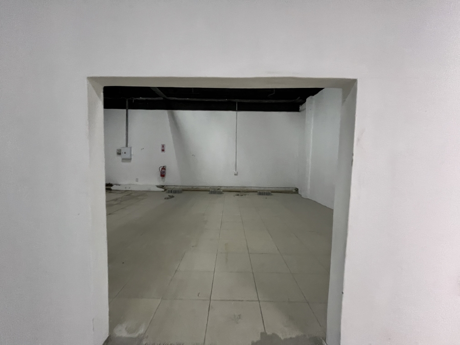 To Let Commercial Property for Rent in Lower Bo-dorp North West
